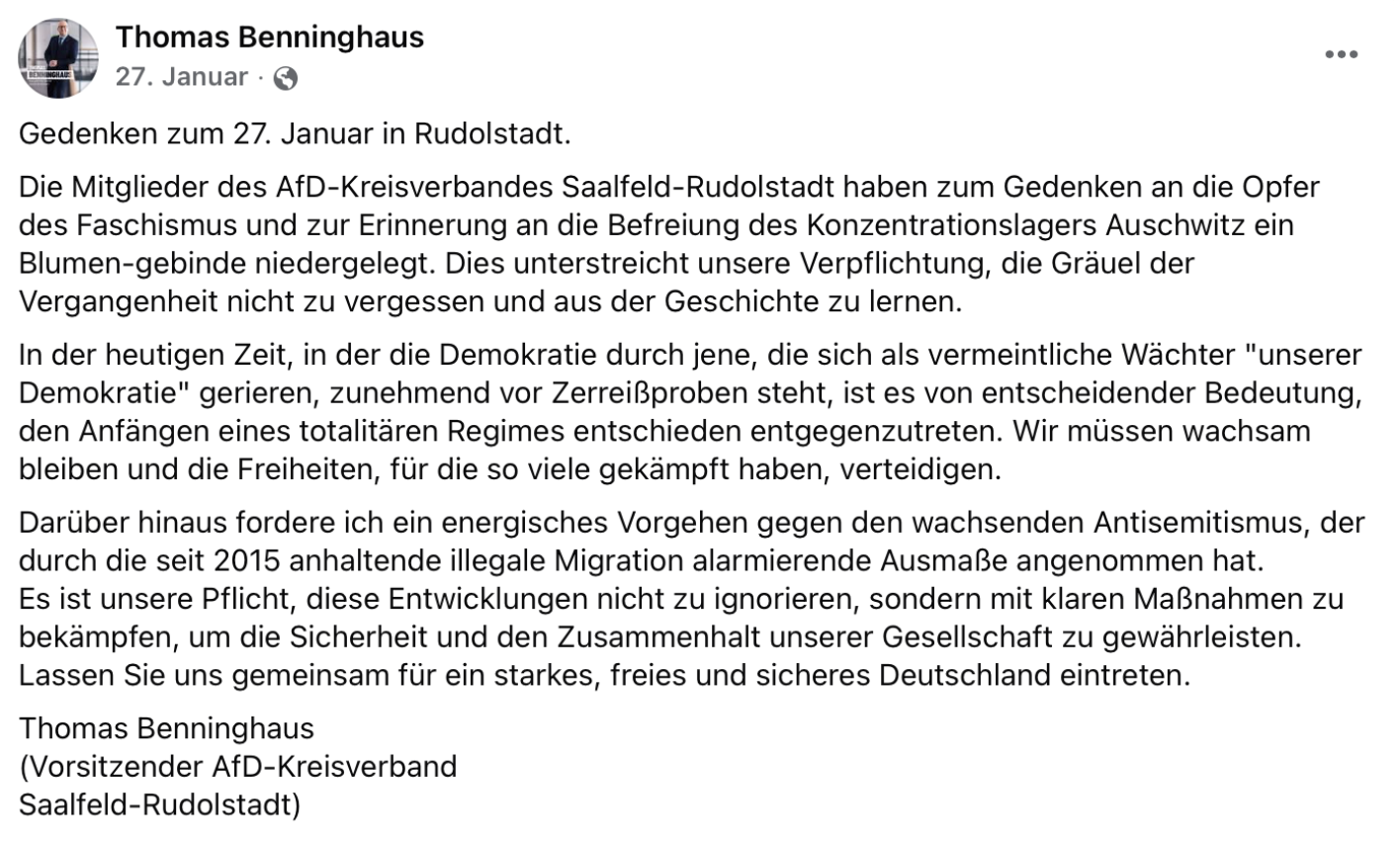 In einem Facebook-Statement vom 27. Januar 2026 instrumentalisierte Benninghaus das Holocaustgedenken, um vor einem vermeintlich neuen Totalitarismus zu warnen und Antisemitismus als Folge „illegaler Migration" seit 2015 darzustellen. 
