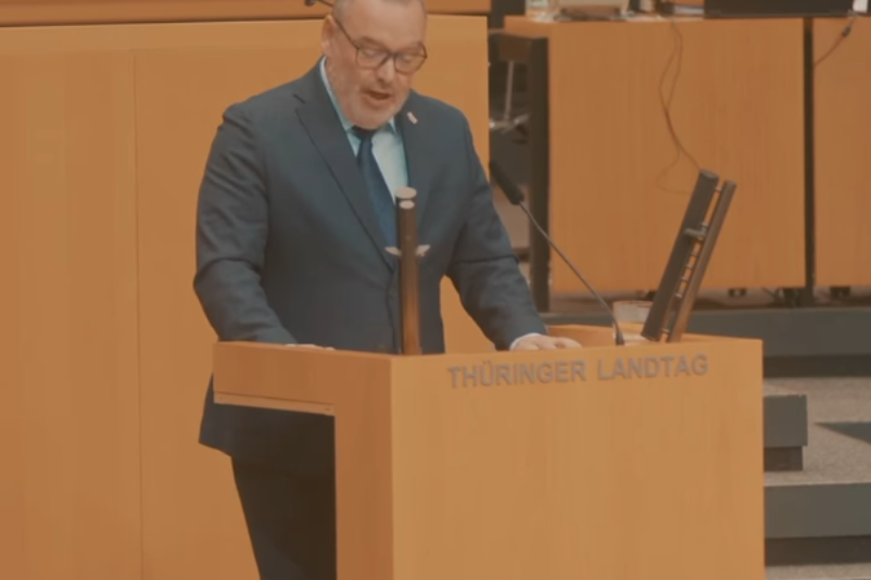 Sascha Schlösser (AfD) bei seiner Rede im Landtag am 14.11.2024.